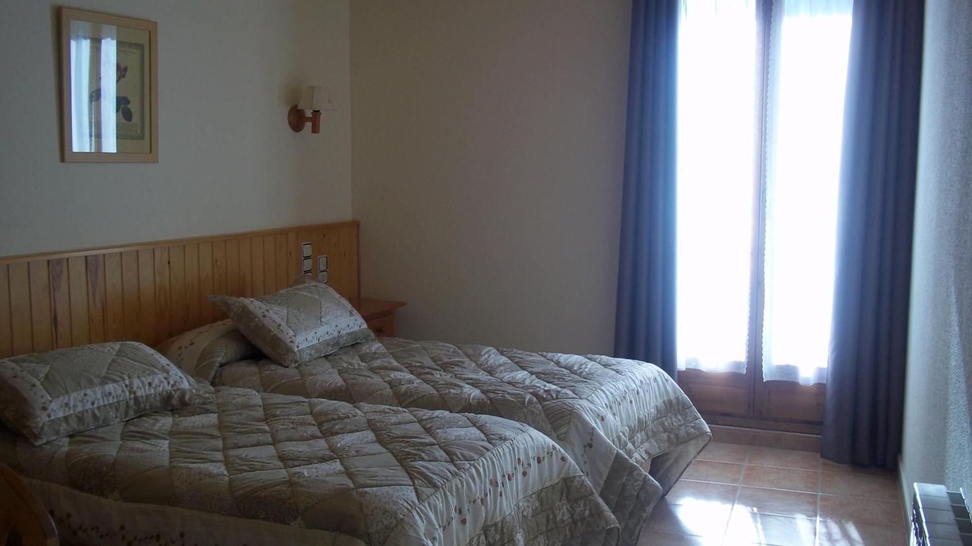Hostal Pernalle Erill la Vall Zewnętrze zdjęcie