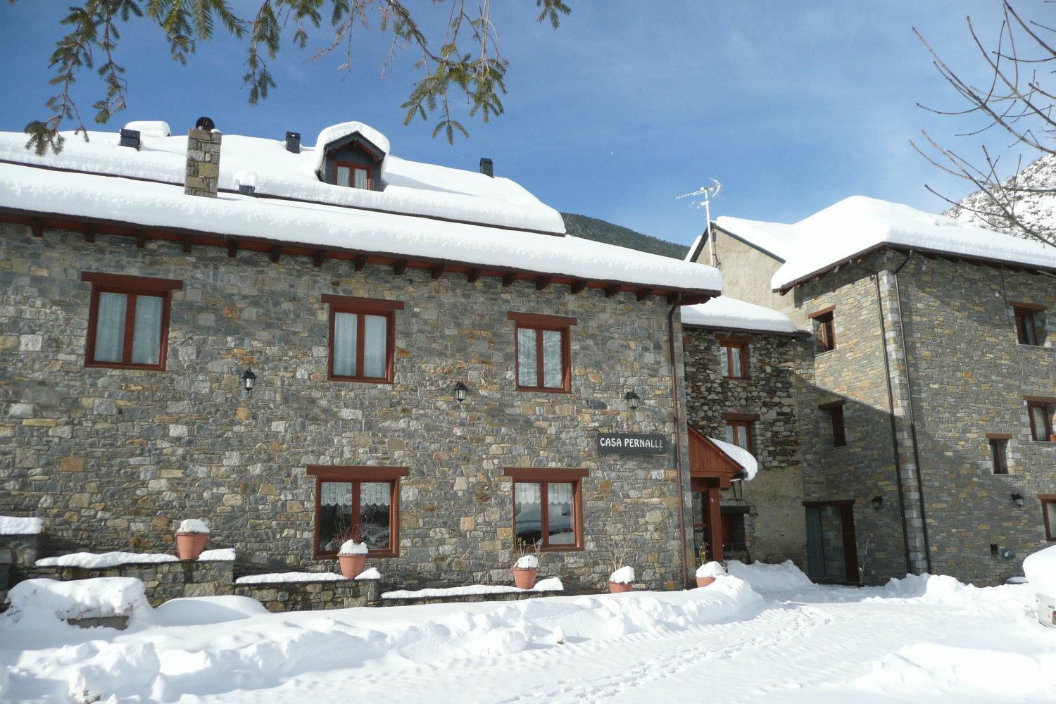 Hostal Pernalle Erill la Vall Zewnętrze zdjęcie