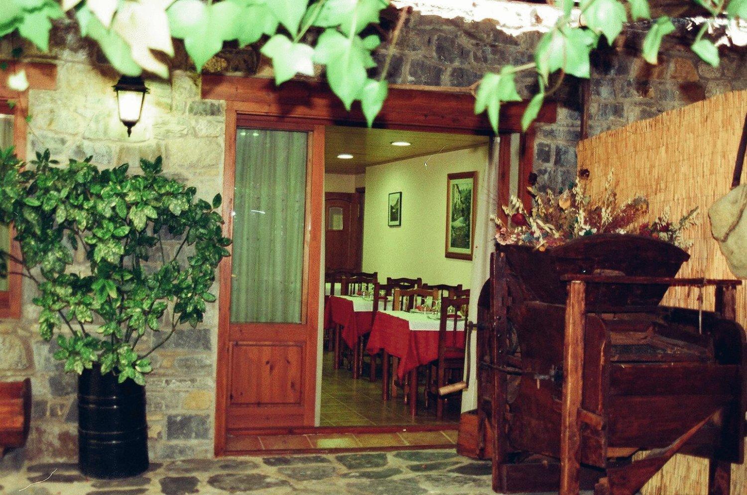 Hostal Pernalle Erill la Vall Zewnętrze zdjęcie